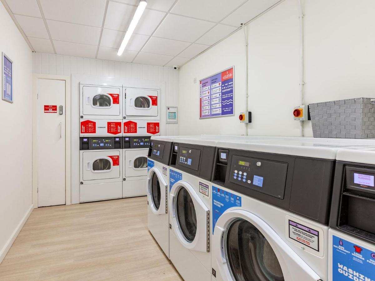 Bright Modern Studios And Private Bedrooms With Shared Kitchen At Straits Meadow Near Edinburgh City Centre Εξωτερικό φωτογραφία