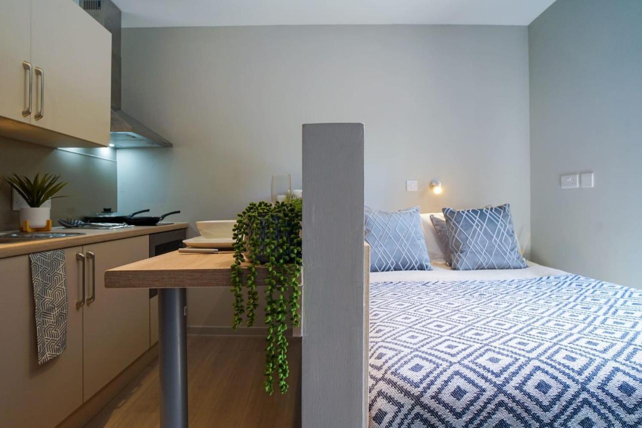 Bright Modern Studios And Private Bedrooms With Shared Kitchen At Straits Meadow Near Edinburgh City Centre Εξωτερικό φωτογραφία